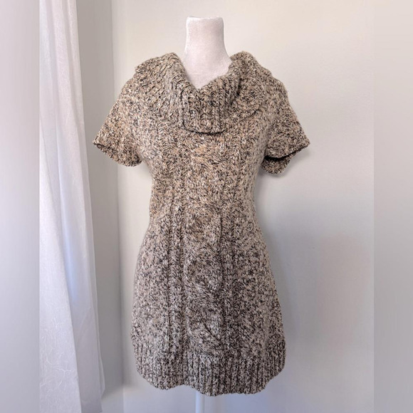 Vintage Y2K INC International Concepts Brown Short Sleeve Turtleneck Sweater - Picture 1 of 8